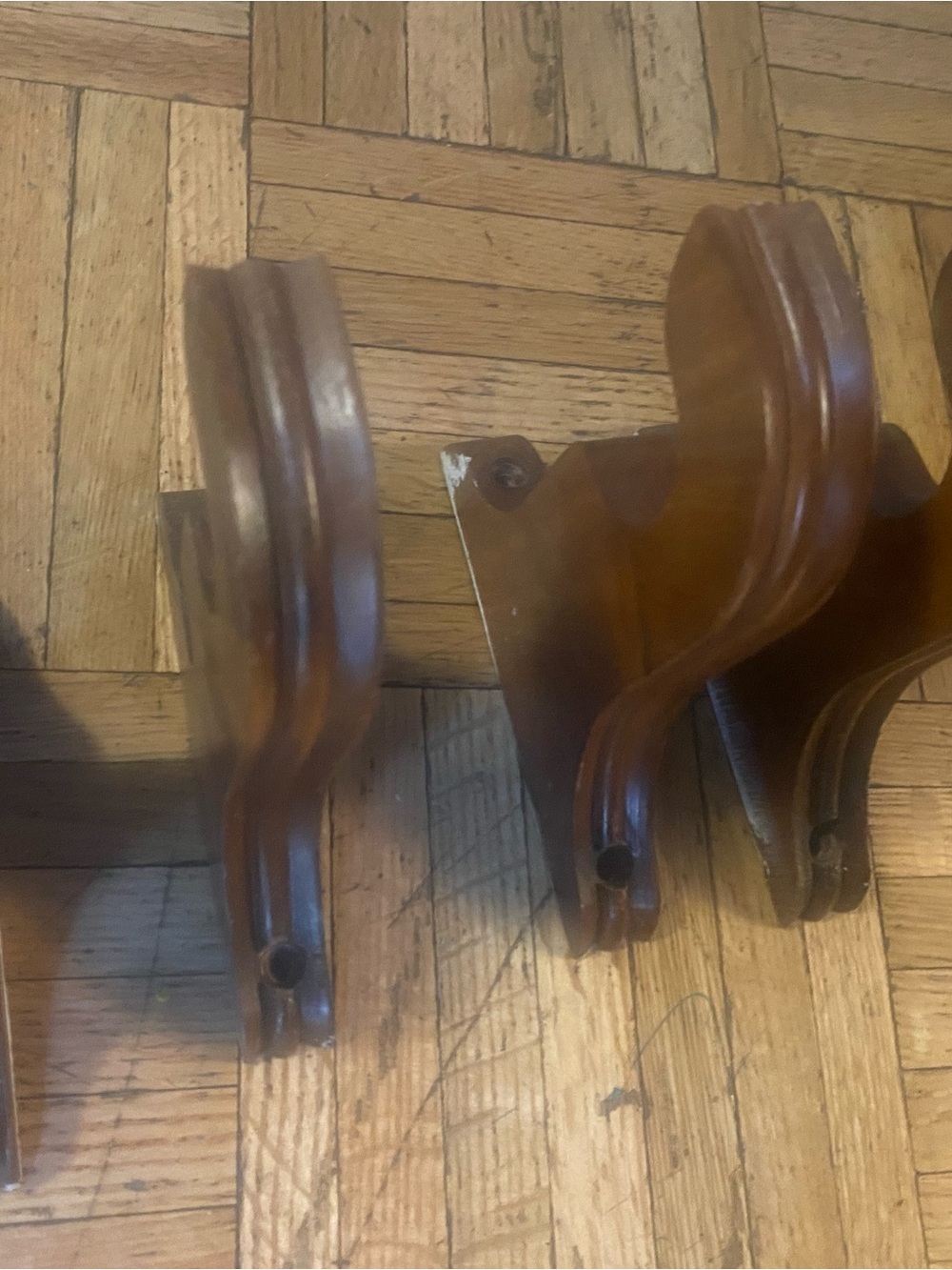 Vintage Classic real Wood Curtain Rod set 2 Brackets in Brown